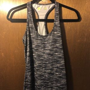 Workout tank top